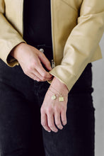 Load image into Gallery viewer, Bracelet (Petite Pendant) - Romans 8:28