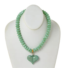 Load image into Gallery viewer, Chunky Heart Bead Necklace