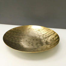 Load image into Gallery viewer, Gold Shallow Etched Bowl