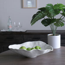 Load image into Gallery viewer, Beatriz Ball VIDA Nube Large Oval Bowl