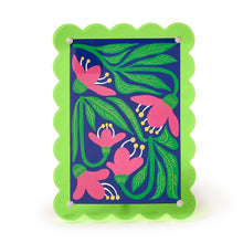 Load image into Gallery viewer, Color Pop 4x6 Scalloped Edge Acrylic Photo Frame