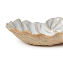 Load image into Gallery viewer, Artisanal Reactive Glaze Sea Shell Tidbit Dish/Tray