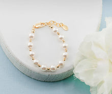 Load image into Gallery viewer, Little Girls 14K Gold-Plated Chunky Pearl Bracelet for Kids: Large 6-12 Years