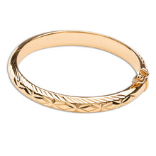 Load image into Gallery viewer, 14K Gold-Plated Etched Baby Bangle for Kids Gift for Girls: Medium 1-5 Years