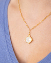 Load image into Gallery viewer, Susan Shaw Kate Paperclip Necklace