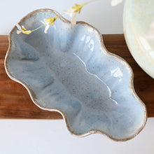 Load image into Gallery viewer, Etta B Pottery Flutter Dish