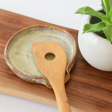 Load image into Gallery viewer, Etta B Pottery Round Spoon Rest