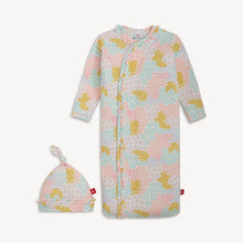 Load image into Gallery viewer, Magnetic Me Modal Gown & Hat NB-3M