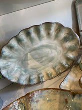 Load image into Gallery viewer, Etta B Pottery Fluttered Oval Platter