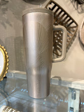 Load image into Gallery viewer, Corkcicle Cruiser 40oz