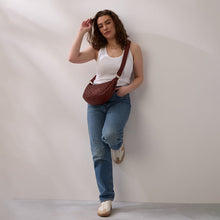 Load image into Gallery viewer, Hobo Hazel Sling