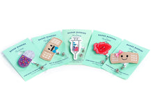 Load image into Gallery viewer, Dog 360-Degree Rotating Retractable Reel Clip Badge Holder