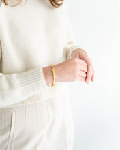 Load image into Gallery viewer, Susan Shaw Handcast Gold Bee Bangle Bracelet