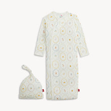 Load image into Gallery viewer, Magnetic Me Modal Gown & Hat NB-3M
