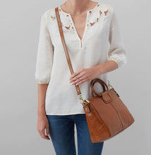 Load image into Gallery viewer, Hobo Sheila Medium