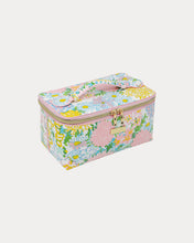 Load image into Gallery viewer, Lilly Pulitzer Vanity Case
