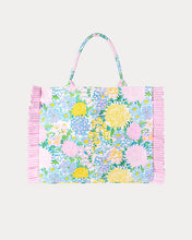 Load image into Gallery viewer, Lilly Pulitzer Ruffle Tote

