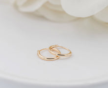 Load image into Gallery viewer, 14K Gold-Plated Endless Hoop Earring for Children and Babies

