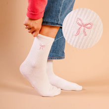 Load image into Gallery viewer, Embroidered Crew Socks - Pink Bow
