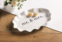 Load image into Gallery viewer, Melamine Mr Mrs Platter
