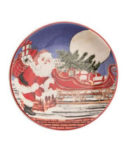 Load image into Gallery viewer, Santa Scene Tidbit Plate
