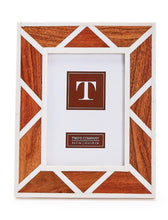 Load image into Gallery viewer, Geometric Photo Frame
