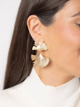 Load image into Gallery viewer, Sherry Earrings
