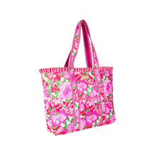 Load image into Gallery viewer, Lilly Pulitzer Reversible Quilted Tote
