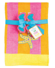 Load image into Gallery viewer, Terry Cloth Beach Towel &amp; Clip Set
