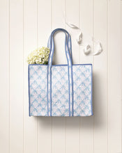Load image into Gallery viewer, Bow Block Print Tote
