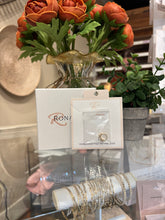 Load image into Gallery viewer, Mother&#39;s Charm
