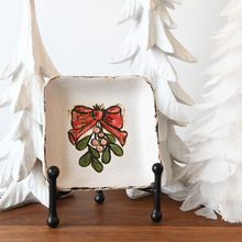 Load image into Gallery viewer, Etta B Merry Mistletoe Dish
