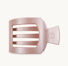 Load image into Gallery viewer, Flat Square Small Hair Clip
