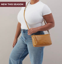 Load image into Gallery viewer, Hobo Darcy Carry-All Crossbody
