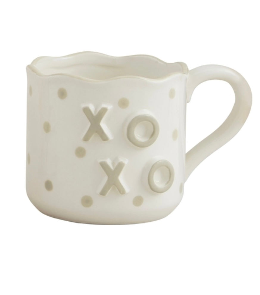 Wavy XOXO Mug