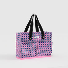 Load image into Gallery viewer, Scout Uptown Pocket Tote
