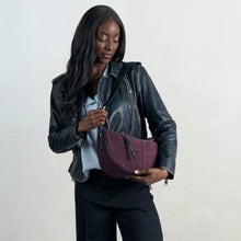 Load image into Gallery viewer, Hobo Contour Shoulder Crossbody
