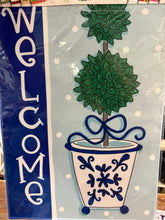 Load image into Gallery viewer, Magnolia Lane Everyday Garden Flags
