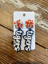 Load image into Gallery viewer, Molly &amp; Me Auburn Earrings
