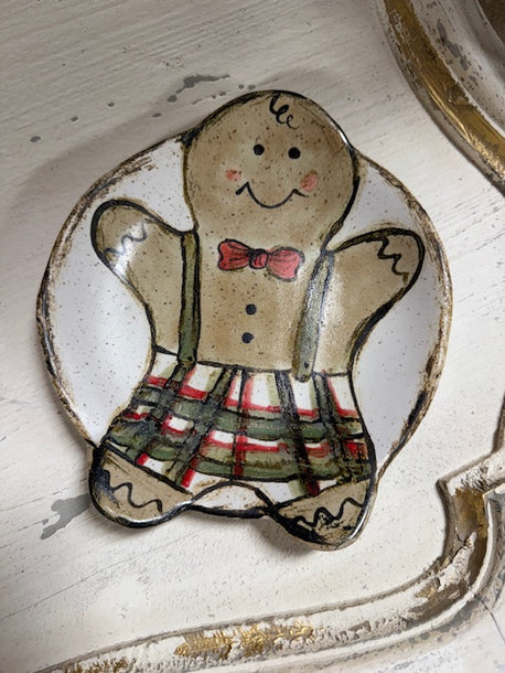 Etta B Gingerbread in Plaid - Red Plaid