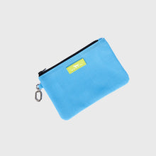 Load image into Gallery viewer, Scout The Carly Pouch
