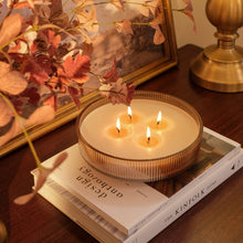 Load image into Gallery viewer, Votivo Velvet Rouge Holiday Multi-Wick Candle
