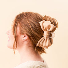 Load image into Gallery viewer, Satin  Bow Clip Beige
