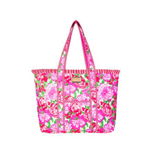 Load image into Gallery viewer, Lilly Pulitzer Reversible Quilted Tote
