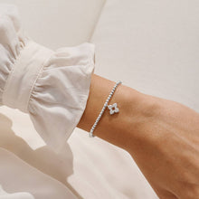 Load image into Gallery viewer, A Little There's No Better Mom Than You Bracelet
