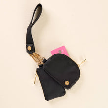 Load image into Gallery viewer, Dynamic Duo Pouch Wristlet-Black
