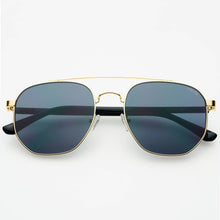 Load image into Gallery viewer, Freyrs Austin Unisex Sunglasses : Gold / Gray
