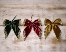 Load image into Gallery viewer, 8&quot; Sequined Velvet Bow
