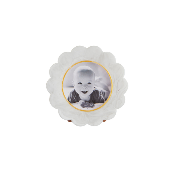 Scallop Resin Small Frame