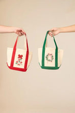 Load image into Gallery viewer, Christmas Wreath Green Beaded Mini Tote
